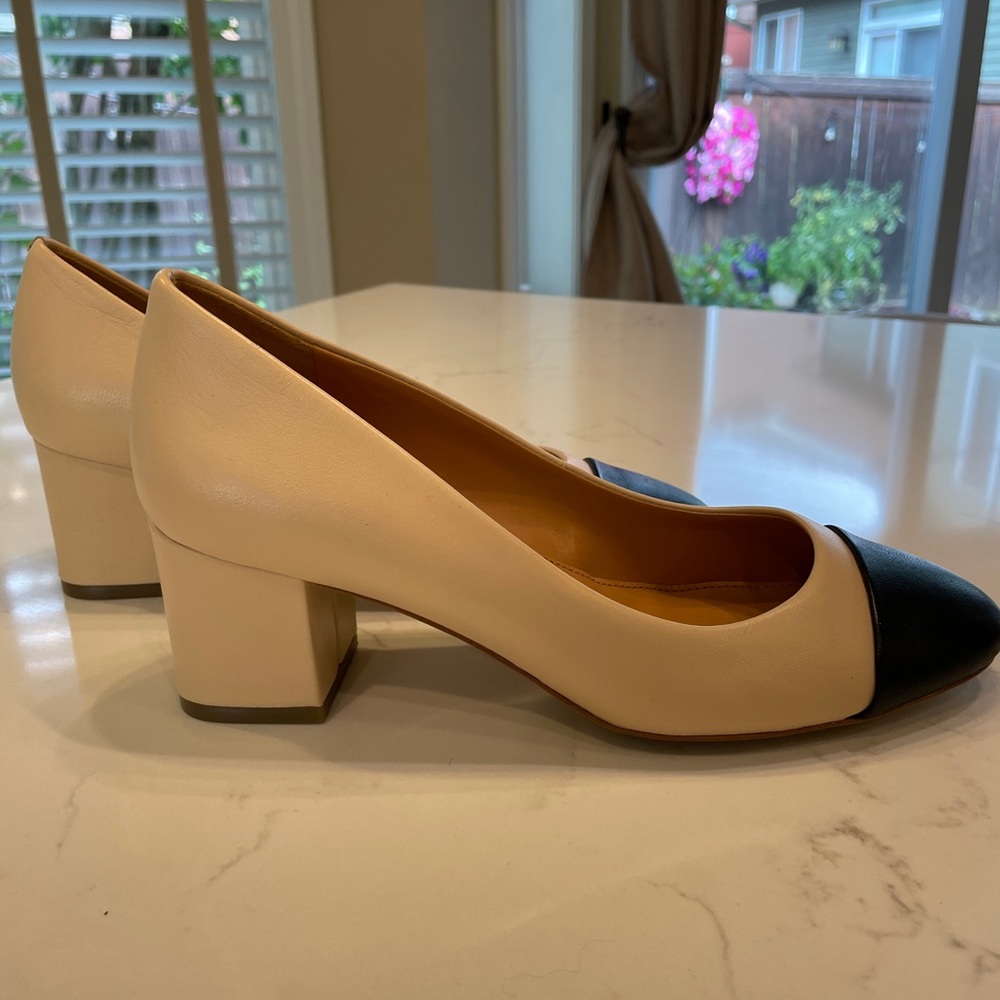 Classic shoe